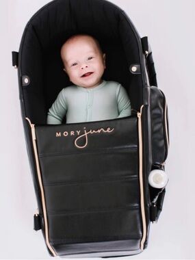 Mory June Obsidian Moses Basket Diaper Bag Black nwot